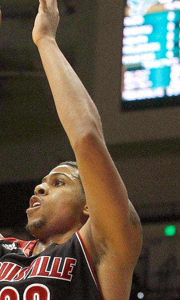 Blackshear leads No. 12 Louisville over USF, 86-47